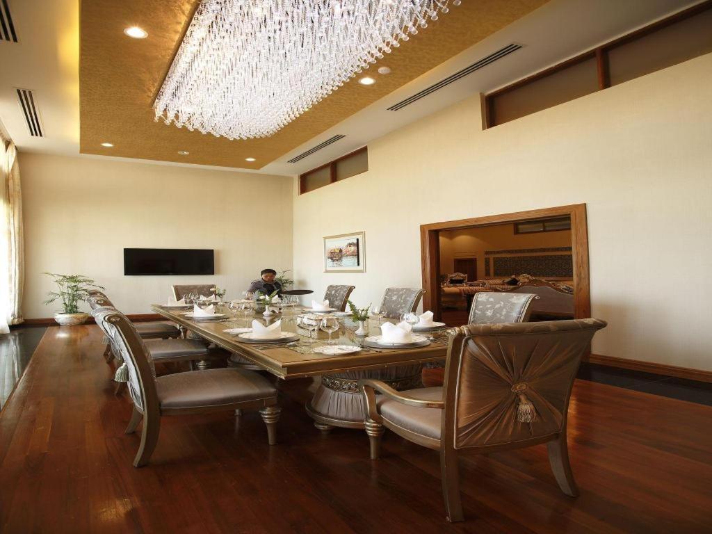 Horizon Lake View Resort Naypyidaw Exterior photo